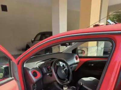 Usata Toyota Aygo Cool 72 CV (52 kW) 2019 Grigio Utilitaria