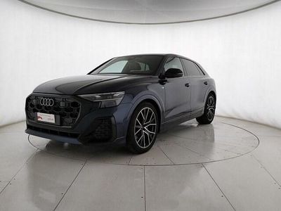 Usata Audi Q8 S-Line 286 CV (210 kW) 2025 Blu waitomo metallizzato SUV
