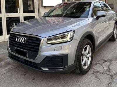 Usata Audi Q2 Ambiente 116 CV (85 kW) 2020 Argento SUV