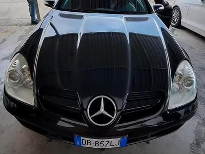 Usata Mercedes SLK200 Chrome 163 CV (119 kW) 2006 Nero Cabrio
