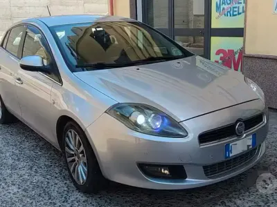 Usata Fiat Bravo 120 CV (88 kW) 2010 Grigio Utilitaria