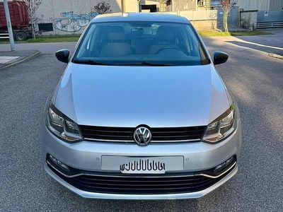 Usata VW Polo 75 CV (55 kW) 2014 Argento Berlina
