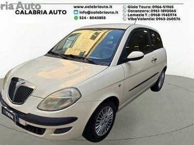 Usata Lancia Ypsilon 2004 Bianco Utilitaria