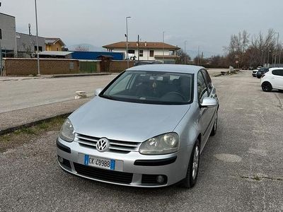 Usata VW Golf IV 2003 Grigio Berlina