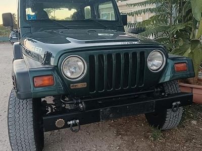 Usata Jeep Wrangler 118 CV (86 kW) 1999 Verde SUV