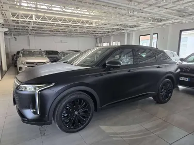 Nuova Omoda 9 143 CV (105 kW) 2026 Matte black SUV