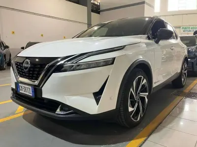 Usata Nissan Qashqai Tekna+ 158 CV (116 kW) 2023 Bianco SUV