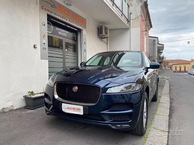 Usata Jaguar F-Pace Prestige 180 CV (132 kW) 2017 Blu SUV
