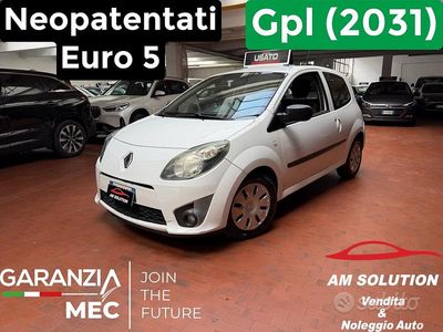 Usata Renault Twingo 75 CV (55 kW) 2010 Bianco Utilitaria