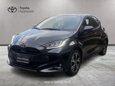 Usata Toyota Yaris Hybrid Trend 116 CV (85 kW) 2024 Nero Berlina
