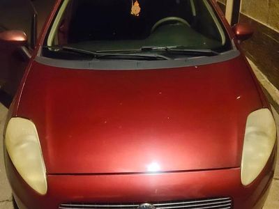 Usata Fiat Grande Punto 2006 Rosso Utilitaria