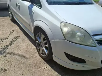 Usata Opel Zafira