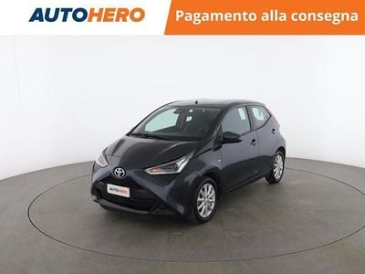 Grigio Usata 2019 Toyota Aygo X-play Utilitaria | 11.899 € (Buon prezzo)