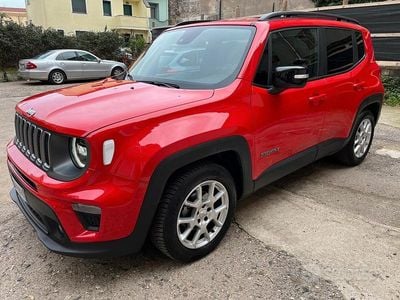 Begagnad Jeep Renegade Limited 130 HK (95 kW) 2023 Röd SUV