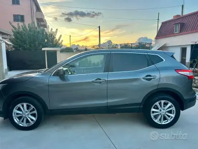 Usata Nissan Qashqai 2014 Grigio SUV