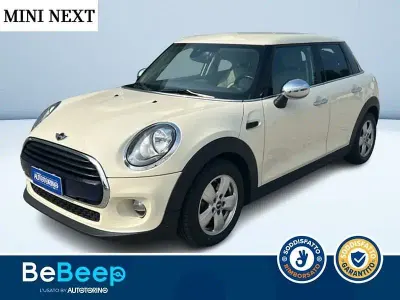 Usata Mini Cooper D 116 CV (85 kW) 2016 Bianco pastello Utilitaria