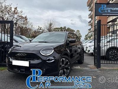 Usata Fiat 600 La Prima 110 CV (80 kW) 2025 Nero metallizzato SUV