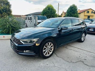 Usata VW Passat Business 120 CV (88 kW) 2018 Nero Station wagon