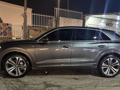 Usata 2020 Audi Q8 Sport SUV | 44.000 € (Ottimo prezzo)