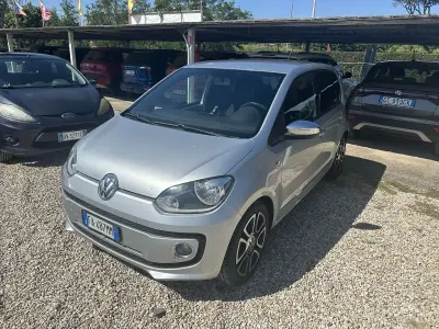 Usata VW up! Highline 75 CV (55 kW) 2015 Grigio Utilitaria