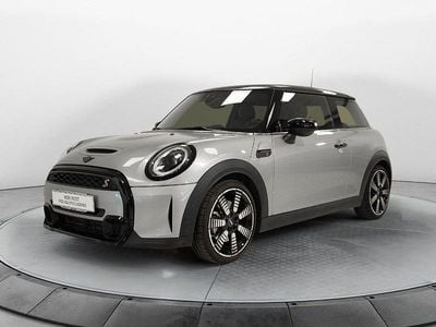 Melting silver iii / metallizzato Usata 2023 Mini Cooper S Classic Utilitaria | 28.900 € (Buon prezzo)