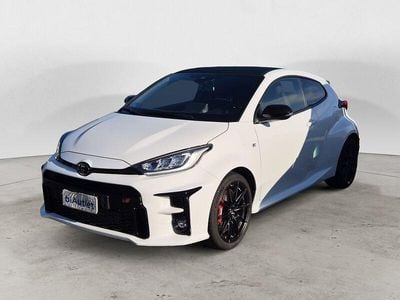 Usata 2022 Toyota Yaris Berlina | 36.700 € (Buon prezzo)