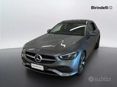 Usata Mercedes C220 200 CV (147 kW) 2022 Grigio Station wagon