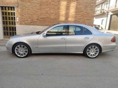 usata Mercedes E320 cdi V6 evo Avantgarde Sport auto FL