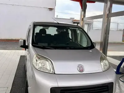 Usata Fiat Qubo Trekking 2011 Grigio Monovolume
