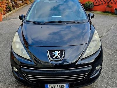 Usata Peugeot 207 95 CV (69 kW) 2010 Nero Utilitaria