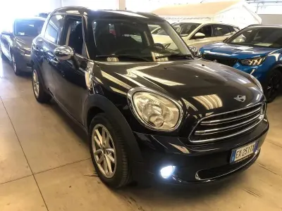 Usata Mini Cooper Countryman 111 CV (81 kW) 2015 Nero SUV