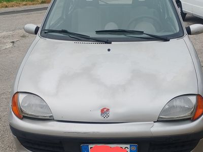 Usata Fiat 600 2000 Grigio Berlina