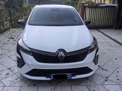 Usata 2024 Renault Clio V Techno Berlina | 16.800 € (Buon prezzo)