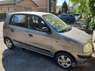 Usata Hyundai Atos Prime 59 CV (43 kW) 2004 Grigio Utilitaria