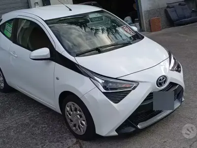 Usata Toyota Aygo 72 CV (52 kW) 2020 Bianco Utilitaria