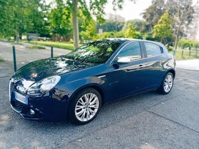 Usata Alfa Romeo Giulietta Super 120 CV (88 kW) 2016 Utilitaria