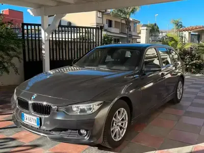 Usata BMW 118 143 CV (105 kW) 2014 Utilitaria
