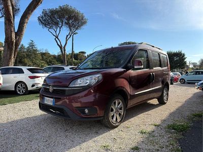 Usata Fiat Doblò 119 CV (87 kW) 2015 Rosso Monovolume