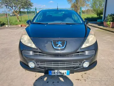 Usata Peugeot 207 CC 110 CV (80 kW) 2009 Nero Cabrio