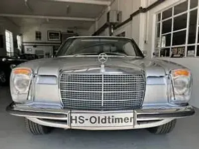Usata Mercedes 280 185 CV (136 kW) 1974 Argento Coupé