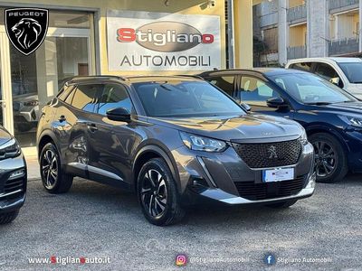 Begagnad Peugeot 2008 Allure 110 HK (80 kW) 2022 Grå SUV