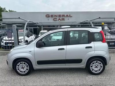 Usata Fiat Panda Easy 69 CV (50 kW) 2014 Grigio Utilitaria