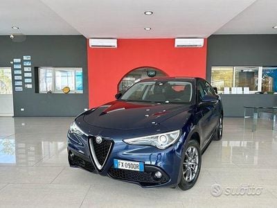 Usata Alfa Romeo Stelvio Super 179 CV (131 kW) 2019 Blu SUV