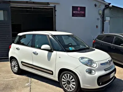Usata Fiat 500L Lounge 85 CV (62 kW) 2015 Bianco Monovolume