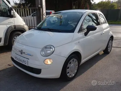 Usata Fiat 500 Pop 69 CV (50 kW) 2011 Bianco gelato Utilitaria