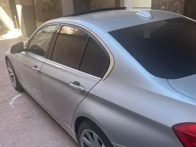Usata BMW 320 184 CV (135 kW) 2014 Argento Berlina
