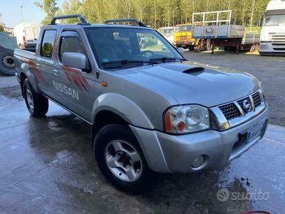 usata Nissan Navara 2.5 TDI 4x4 pickup