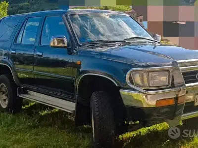 Usata Toyota 4 Runner 90 CV (66 kW) 1995 Nero SUV