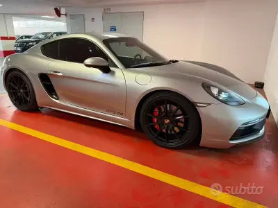 Usata Porsche Cayman GTS 400 CV (294 kW) 2021 Grigio Coupé