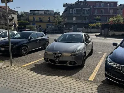 Usata Alfa Romeo Giulietta 120 CV (88 kW) 2015 Grigio Utilitaria